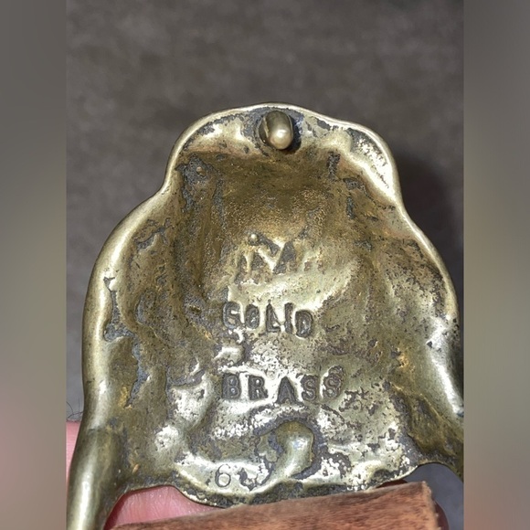 *NOS* VINTAGE 1970s **Brass Shell** ART SOLID BRASS BELT BUCKLE​​​​​​​​​​​ - Picture 5 of 5